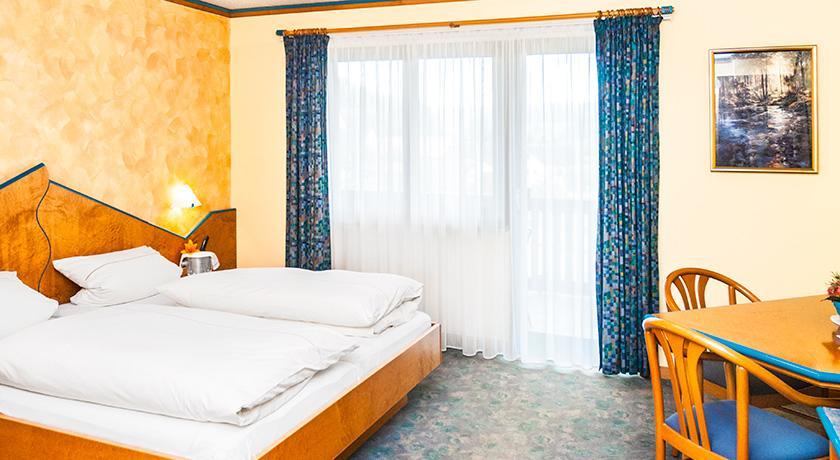 Landhotel Mappacher Hof Bruck in der Oberpfalz Стая снимка